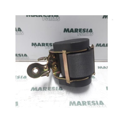 Renault - Megane Scenic - Front seatbelt, right