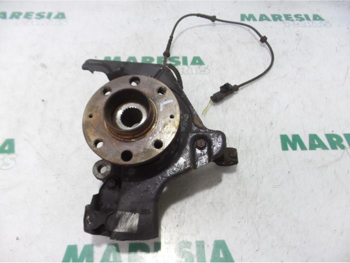 Fiat - Punto - Knuckle, front left