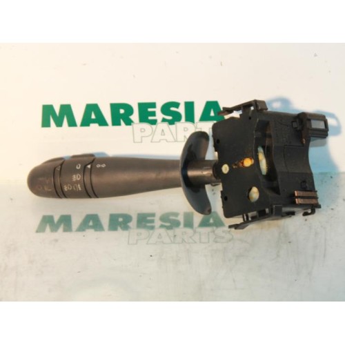 Renault - Laguna - Indicator switch
