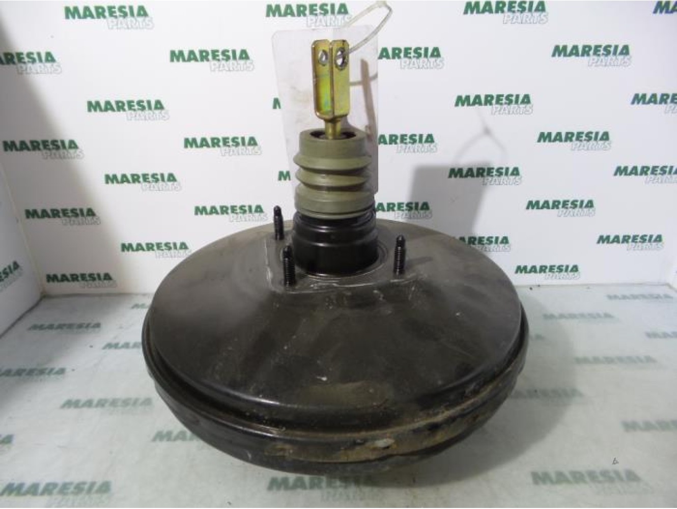 Renault - Megane Scenic - Brake servo