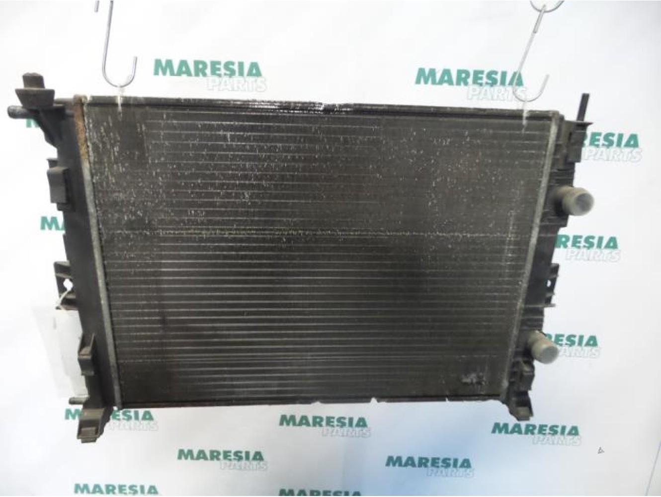 Renault - Megane - Radiateur