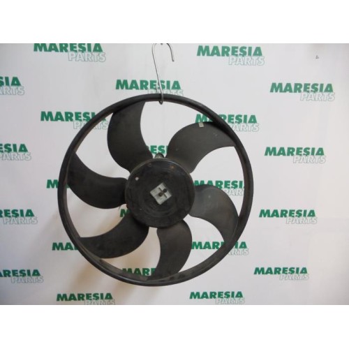 Renault - Megane - Fan motor