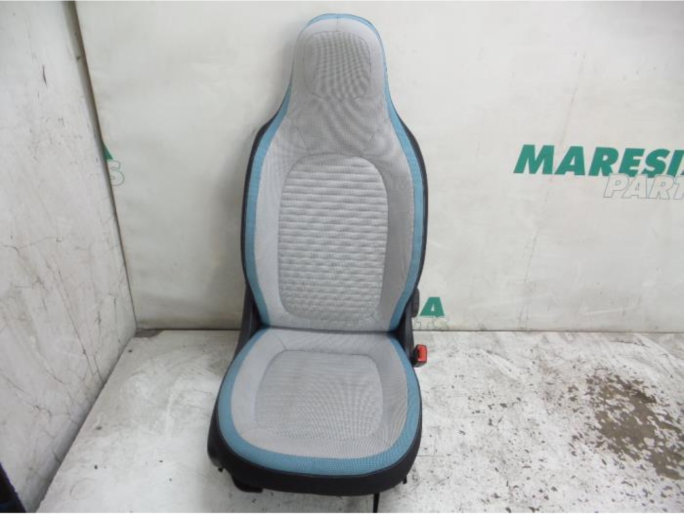 Renault - Twingo - Stoel rechts