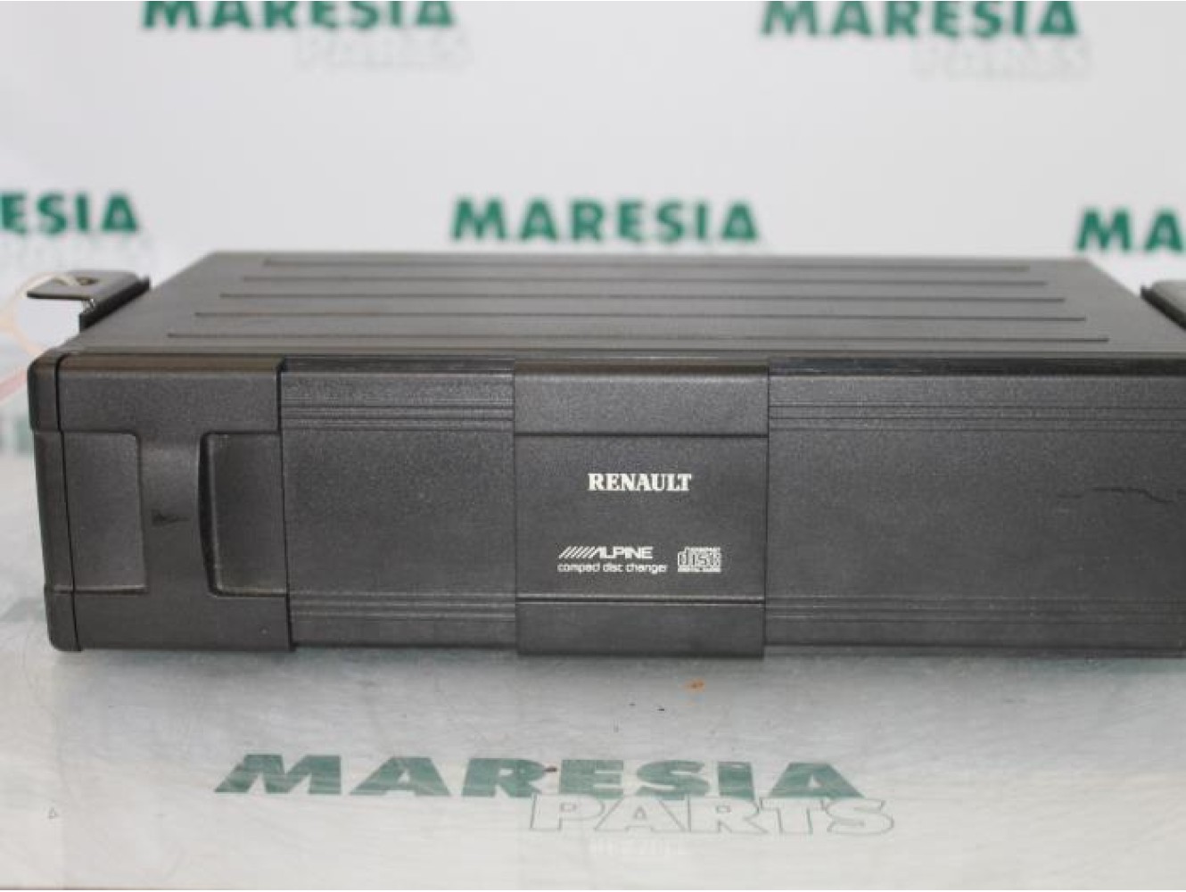 Renault - Laguna - CD Wisselaar