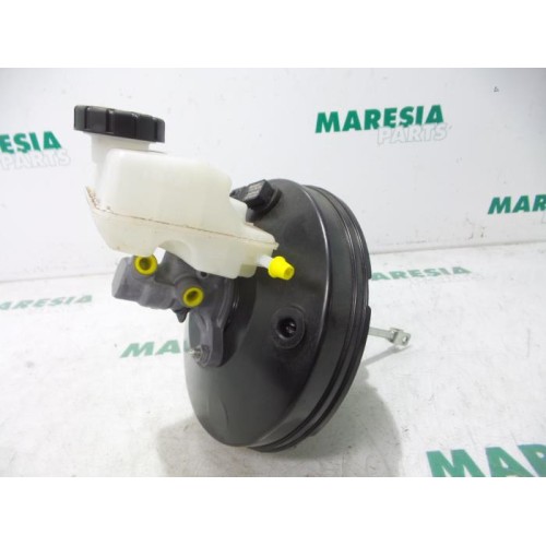 Renault - Twingo - Brake servo