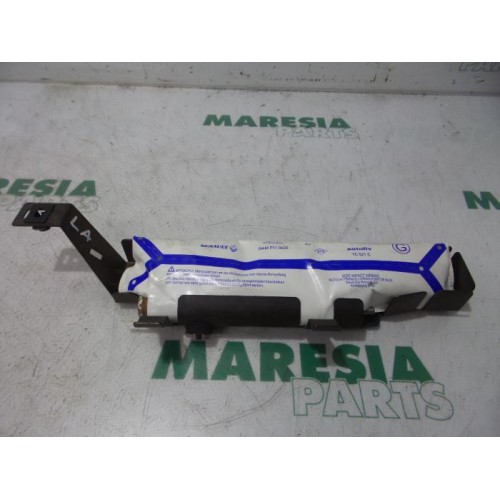 Renault - Espace - Side Airbag