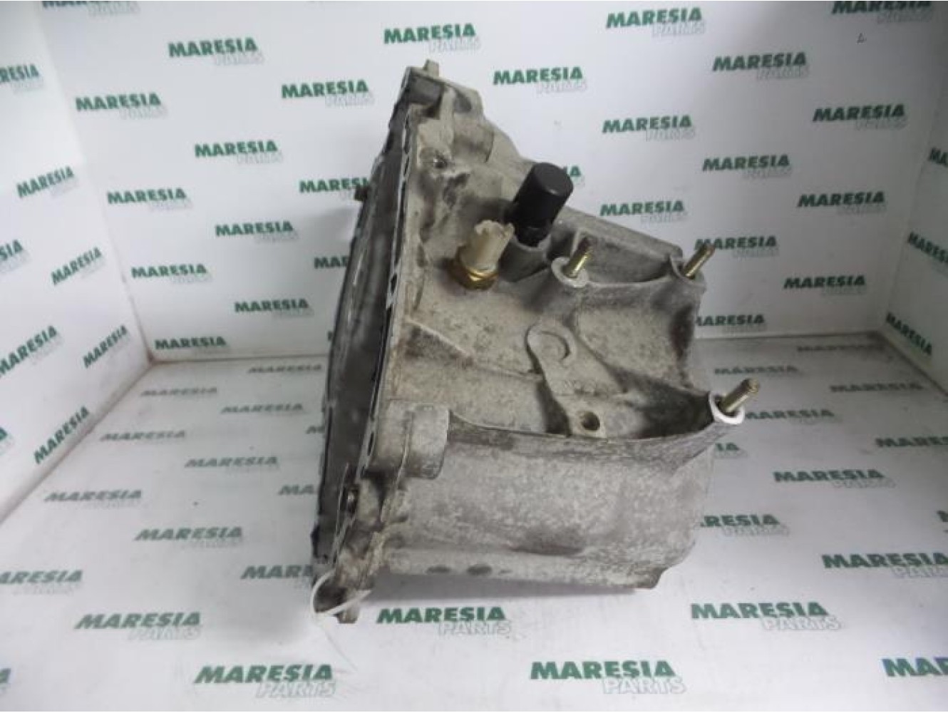 Peugeot - 206 - Gearbox casing