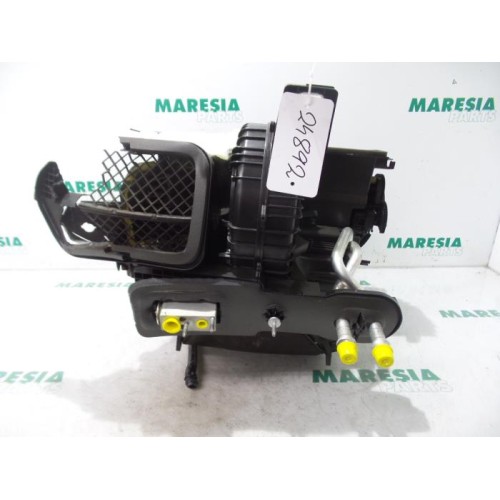 Citroen - C5 - Heater housing