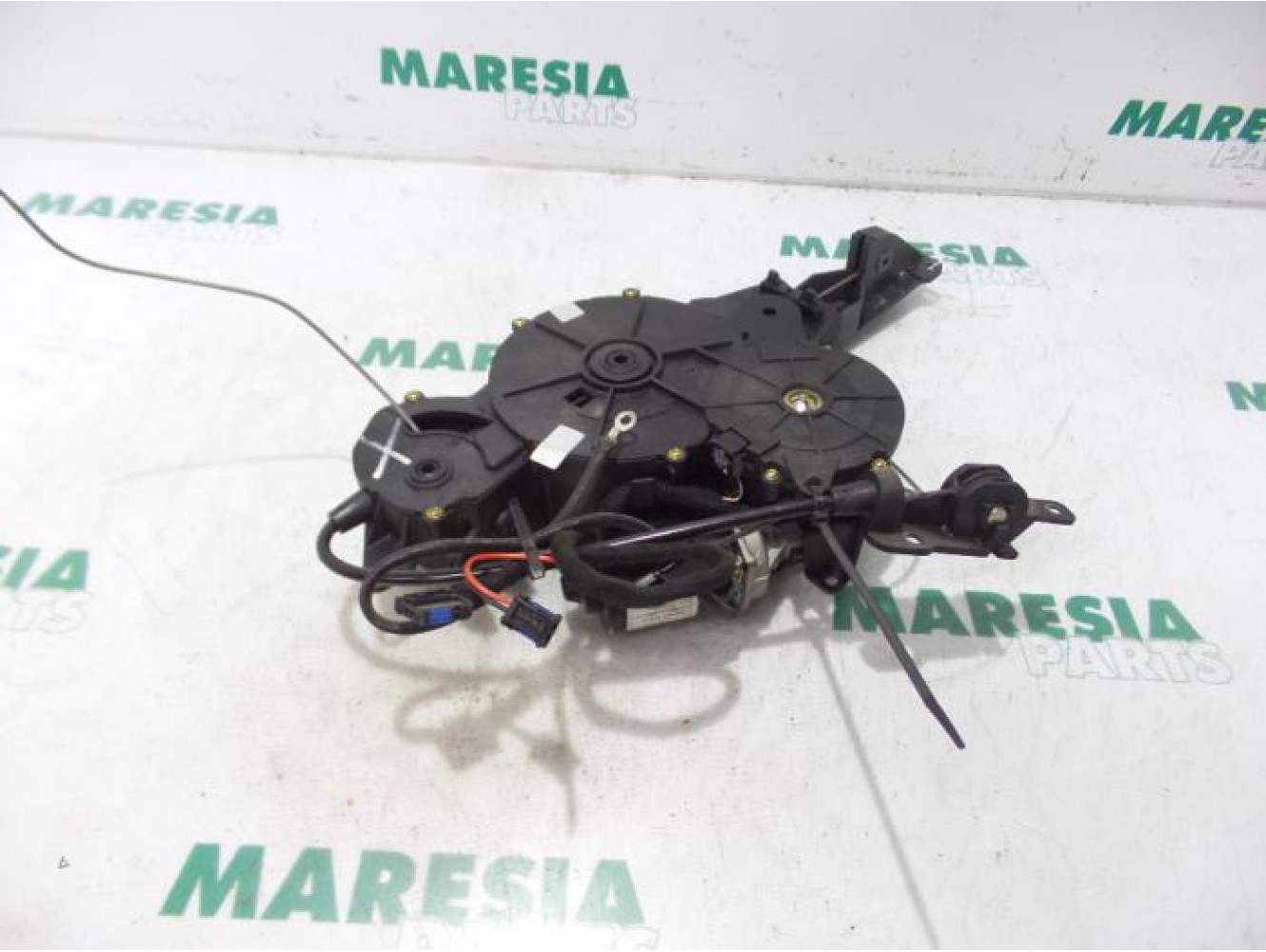 Peugeot - 807 - Schuifdeur motor links