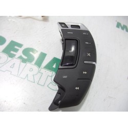 Citroen - C5 - Steering wheel mounted radio control