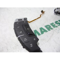 Citroen - C5 - Steering wheel mounted radio control