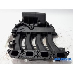 Renault - Megane Scenic - Intake manifold
