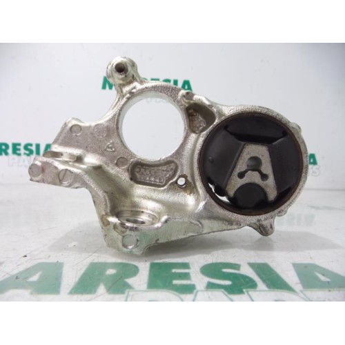 Citroen - Berlingo - Engine mount