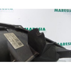 Citroen - C8 - Scheinwerfer links
