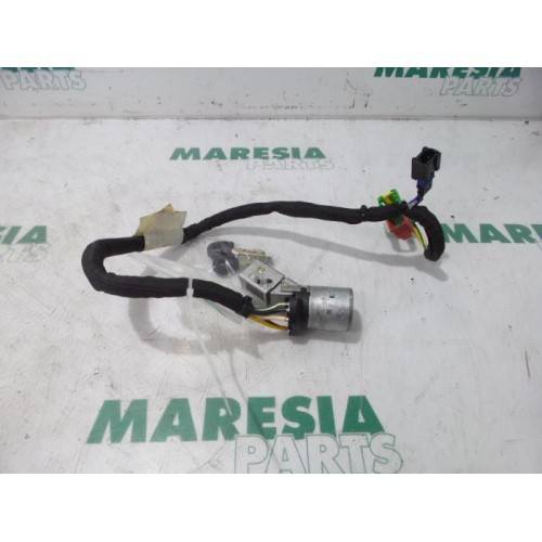 Citroen - C8 - Ignition lock + key