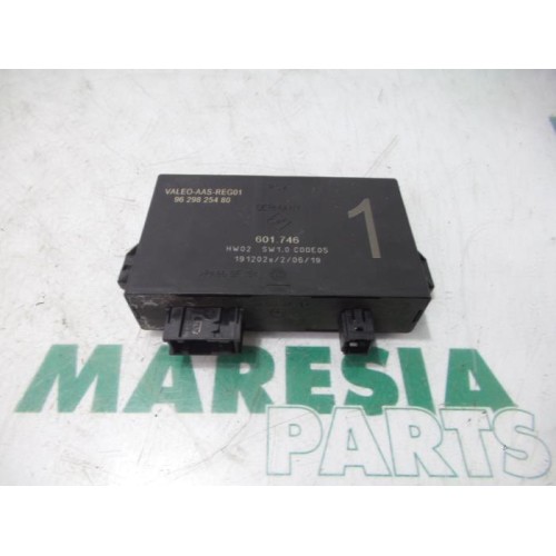 Citroen - C8 - Module PDC