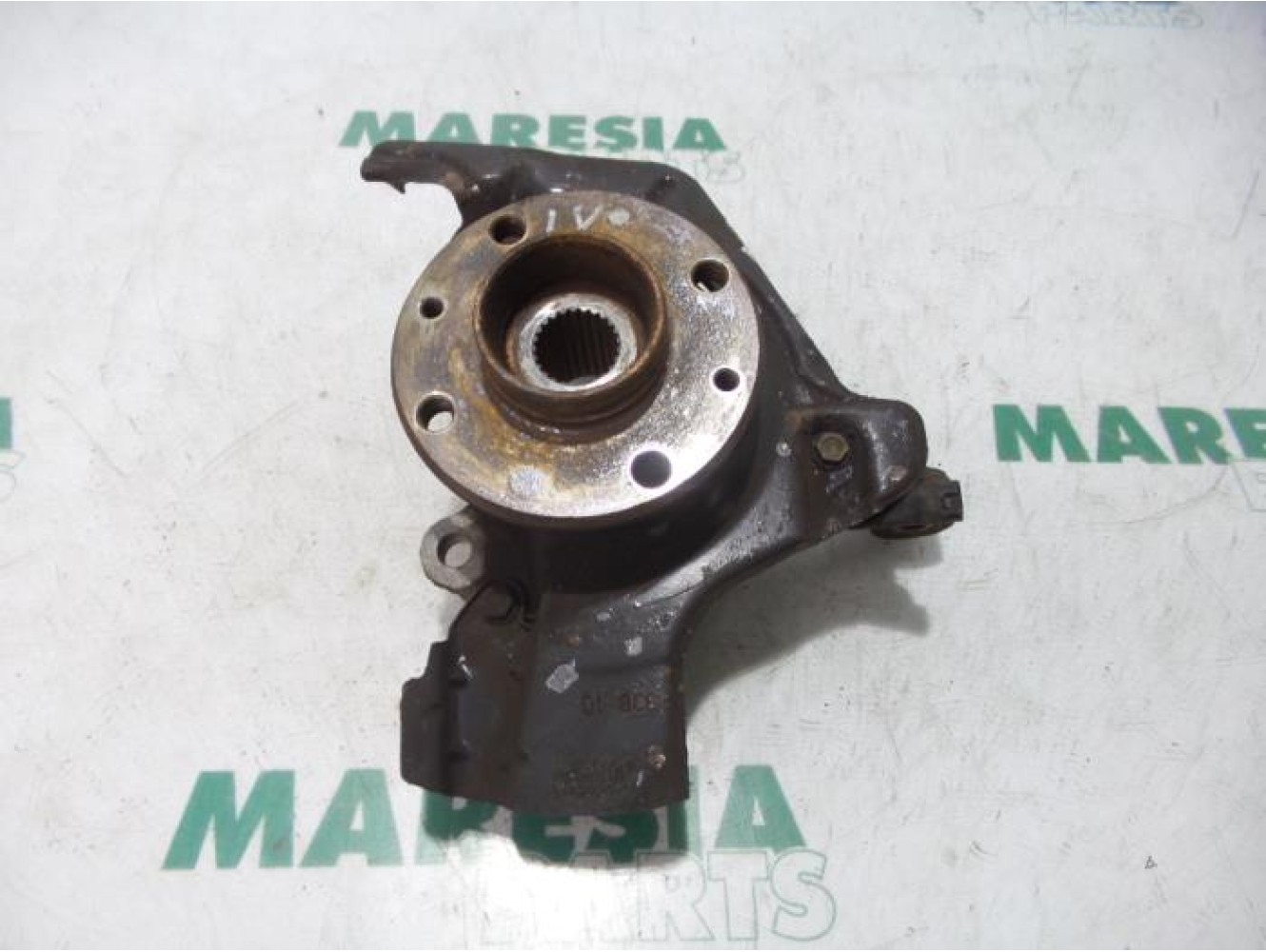 Alfa Romeo - Mito - Knuckle, front left