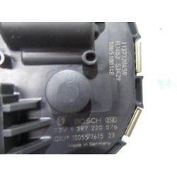 Peugeot - 5008 - Front wiper motor
