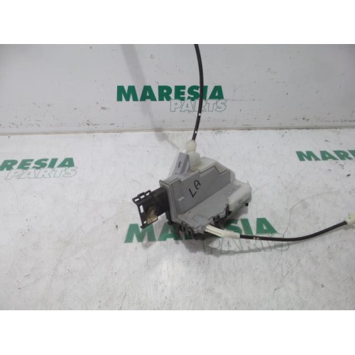 Peugeot - 5008 - Rear door lock mechanism 4-door, left