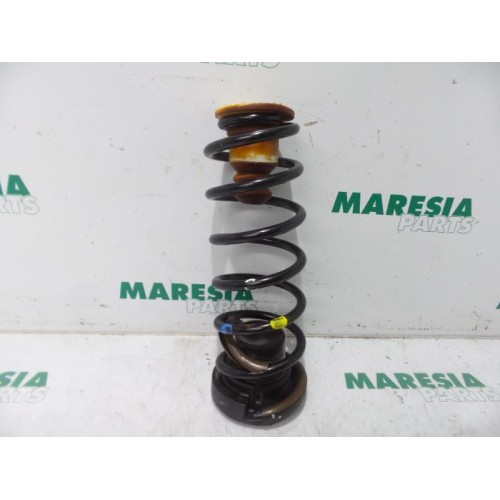 Peugeot - 5008 - Rear coil spring