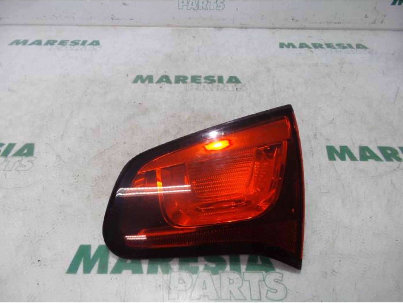 Citroen - C3 - Taillight, right