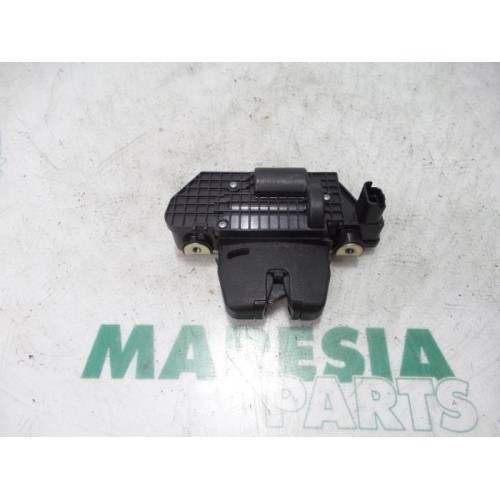Citroen - C3 - Tailgate lock mechanism