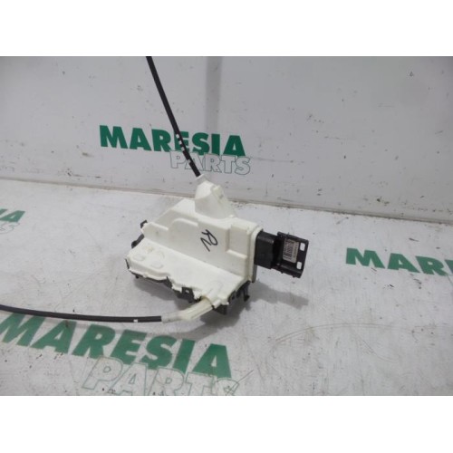 Citroen - C3 - Front door lock mechanism 4-door, right