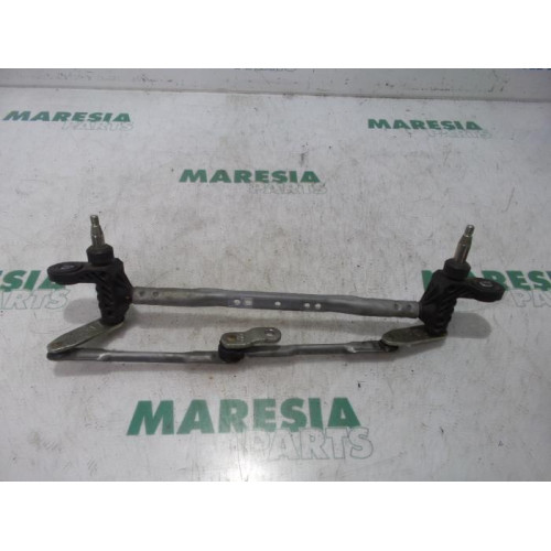 Fiat - 500 - Wiper mechanism