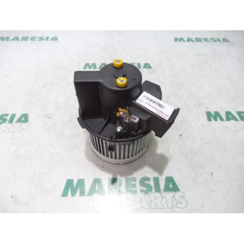 Fiat - 500 - Heating and ventilation fan motor