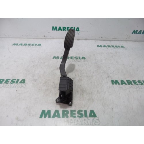 Fiat - 500 - Throttle pedal position sensor