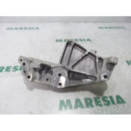 Renault - Master - Support moteur