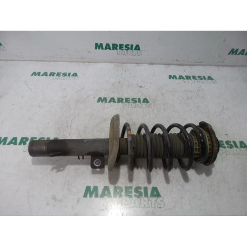 Citroen - C3 Picasso - Front shock absorber rod, left