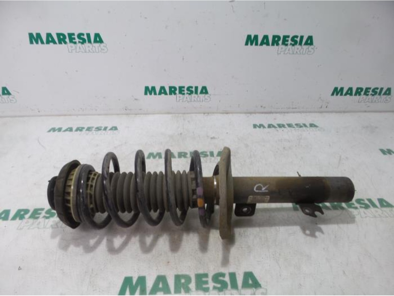 Citroen - C3 Picasso - Front shock absorber rod, right
