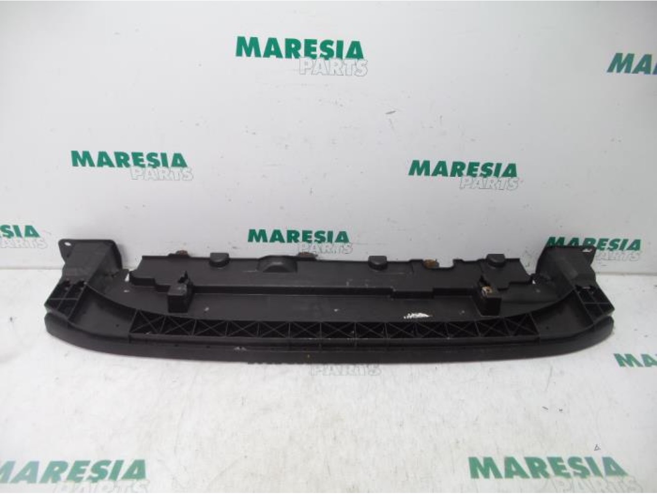 Citroen - C3 Picasso - Front bumper frame