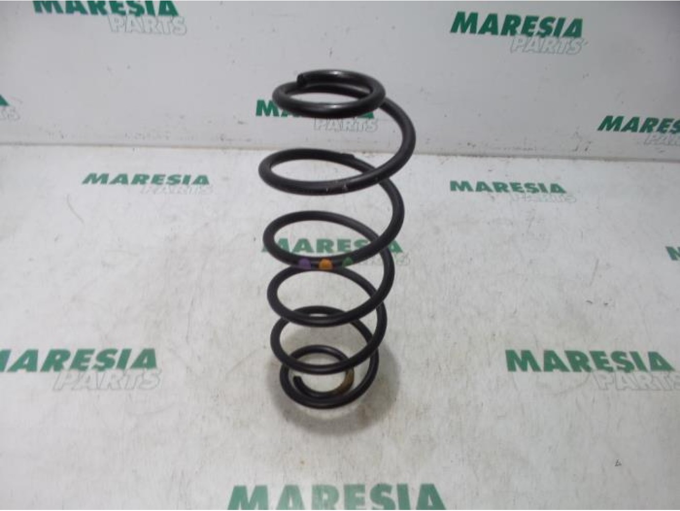 Citroen - C3 Picasso - Rear coil spring