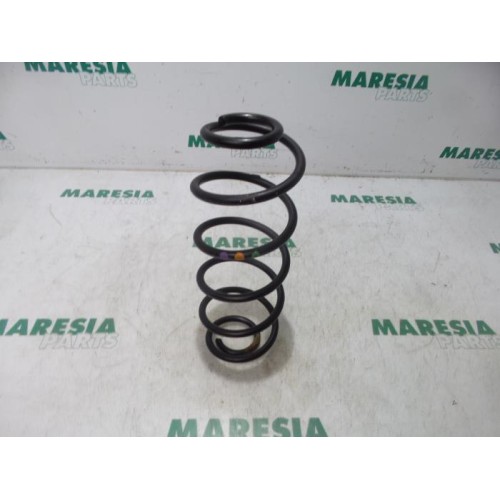 Citroen - C3 Picasso - Rear coil spring