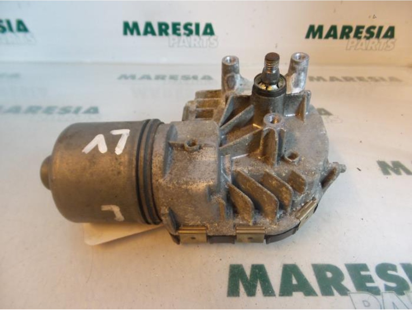 Peugeot - 407 - Front wiper motor