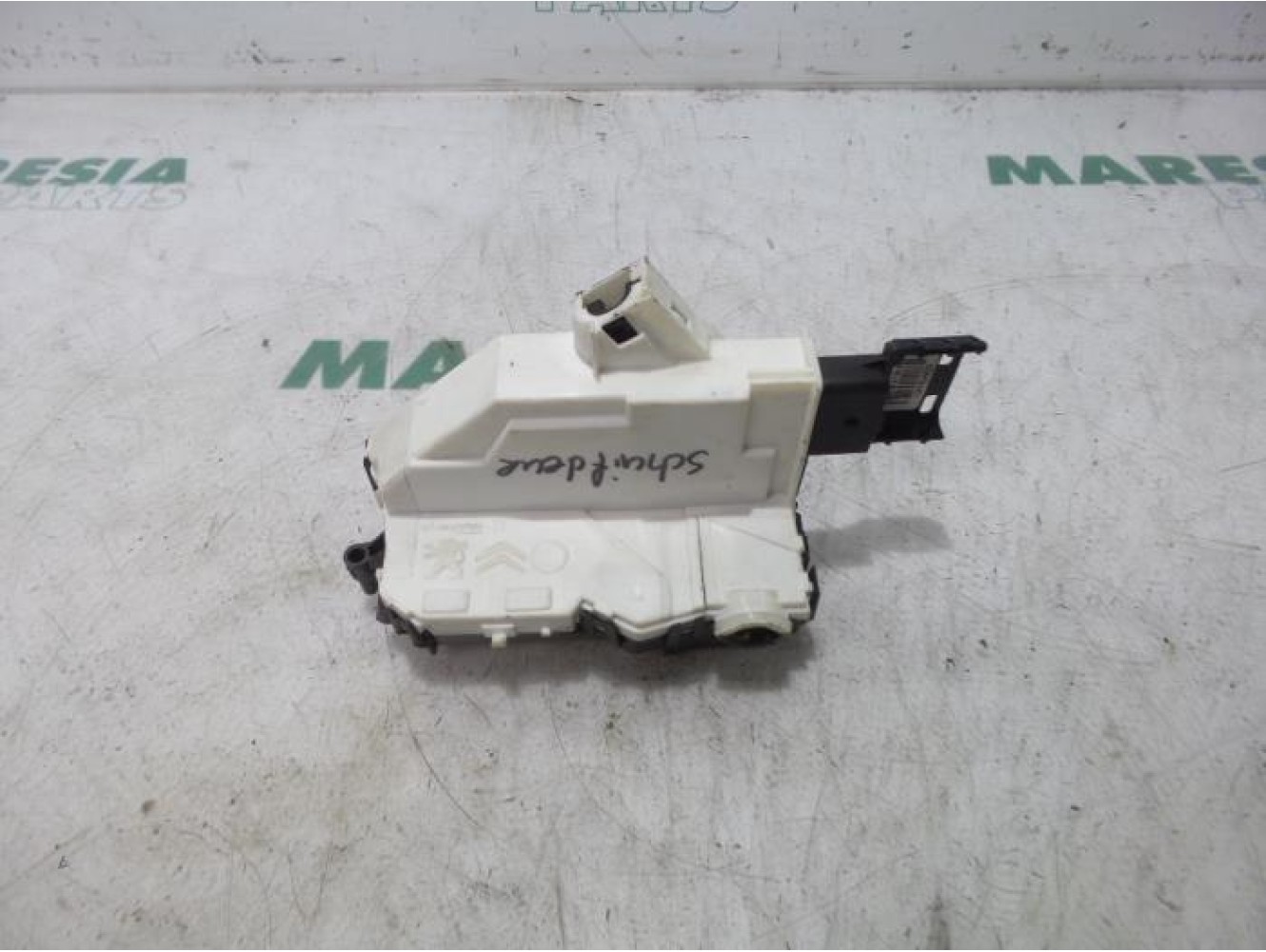 Citroen - Berlingo - Sliding door lock mechanism, right