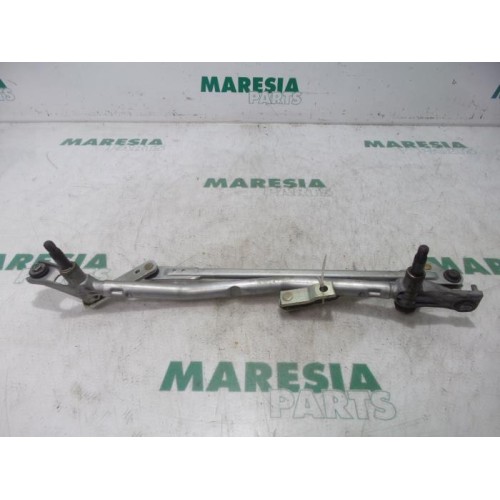 Citroen - Berlingo - Wiper mechanism