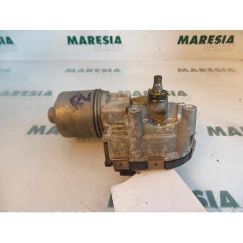 Peugeot - 407 - Front wiper motor