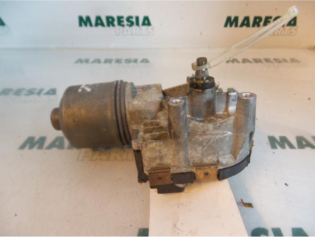 Peugeot - 407 - Front wiper motor