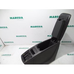 Renault - Megane Scenic - Armrest