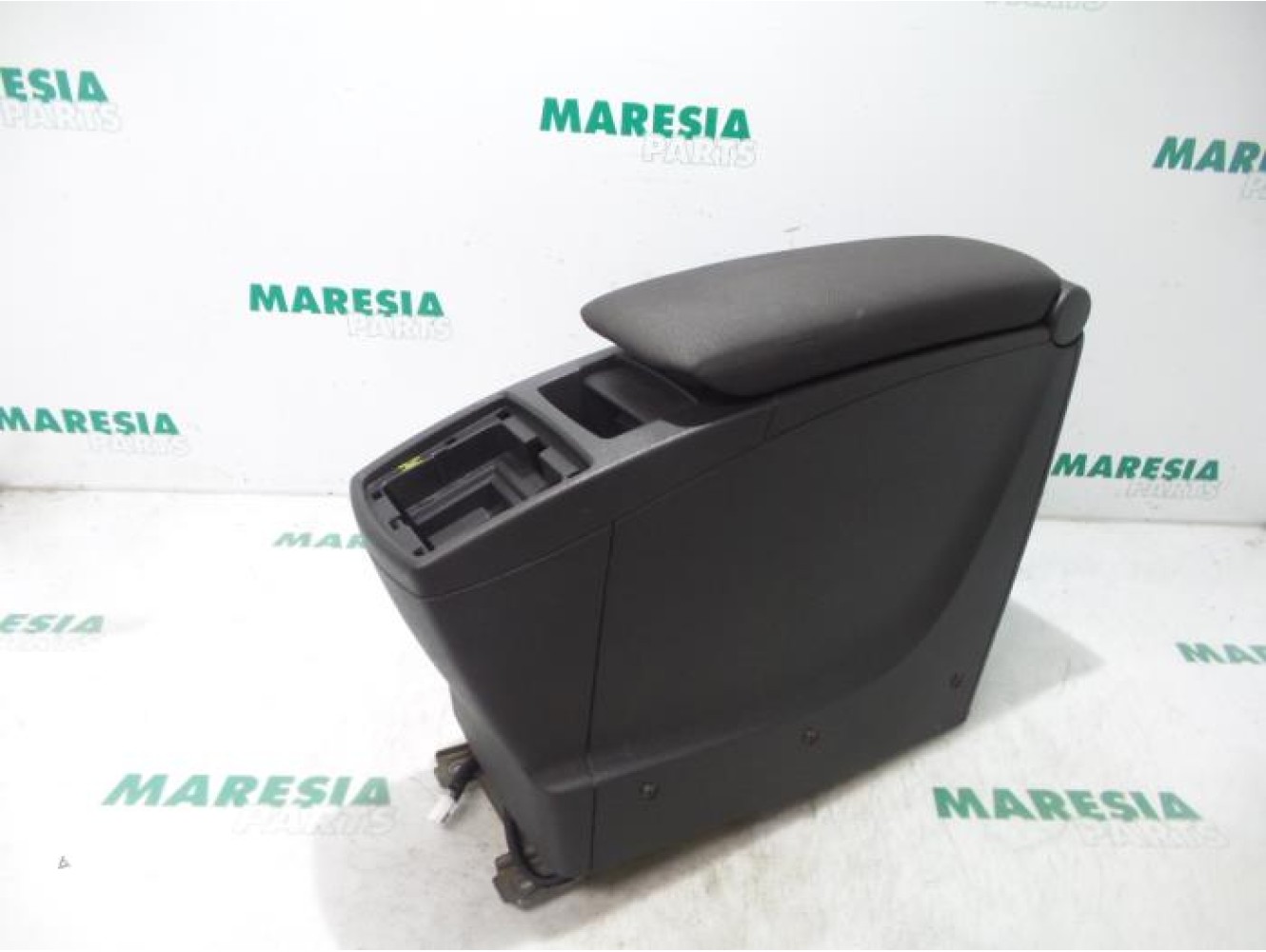 Renault - Megane Scenic - Armrest