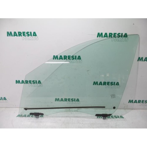 Renault - Megane Scenic - Door window 4-door, front left
