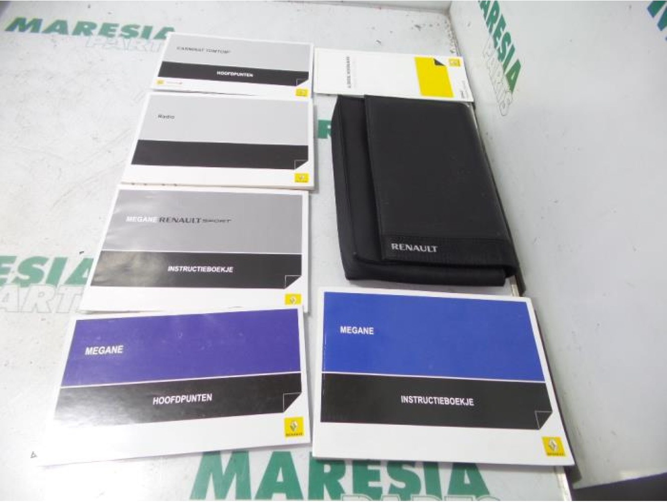 Renault - Megane - Instruction Booklet