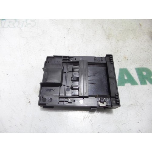 Renault - Megane Scenic - Card reader (lock)