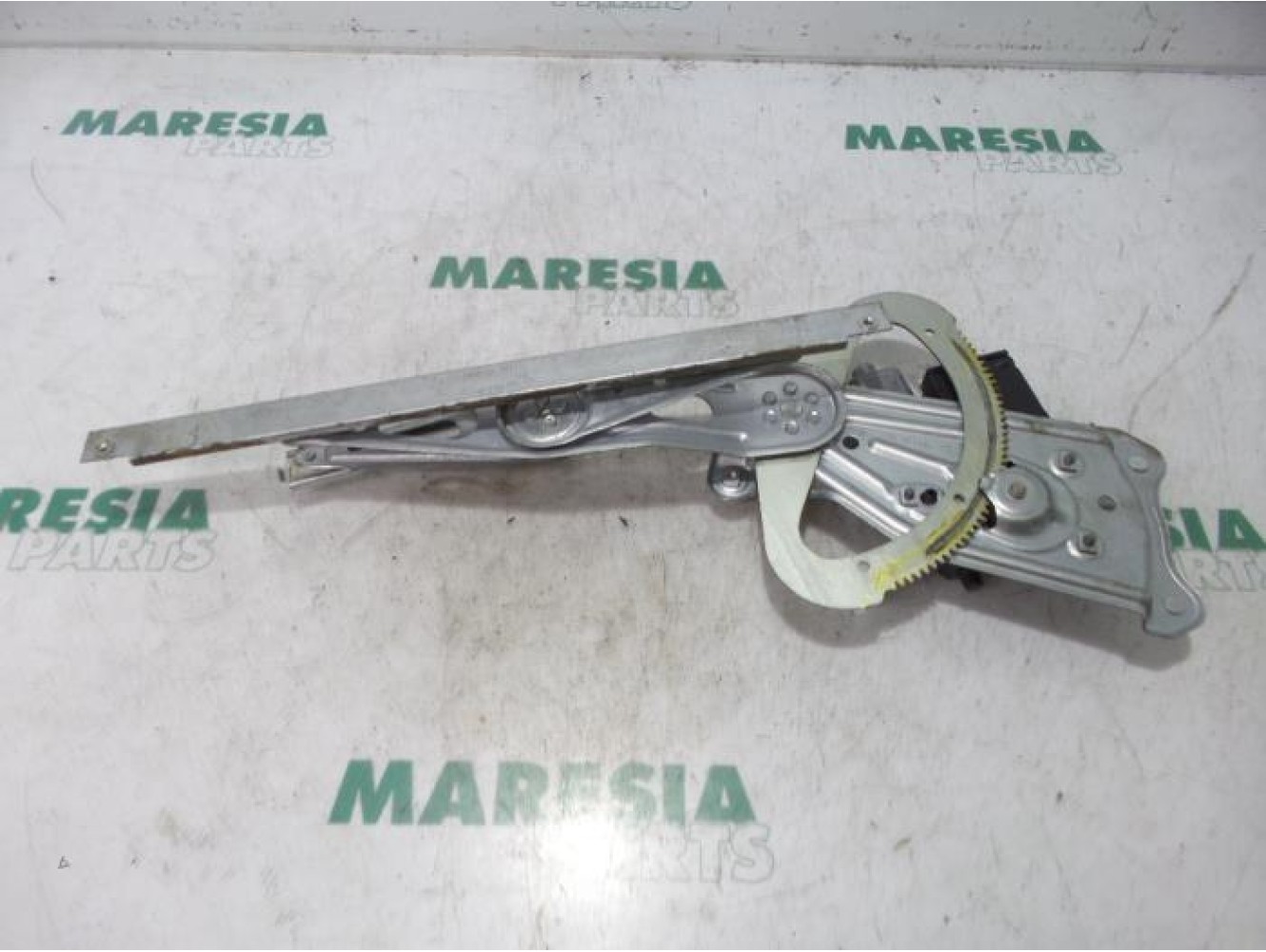 Renault - Megane Scenic - Fenstermechanik 4-türig links hinten