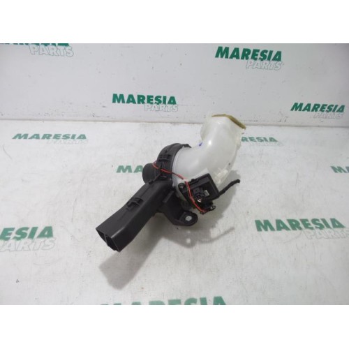 Citroen - C4 Picasso - Heating and ventilation fan motor