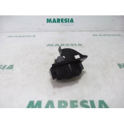 Citroen - C4 Picasso - Tailgate lock mechanism