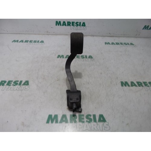 Citroen - C4 Picasso - Throttle pedal position sensor